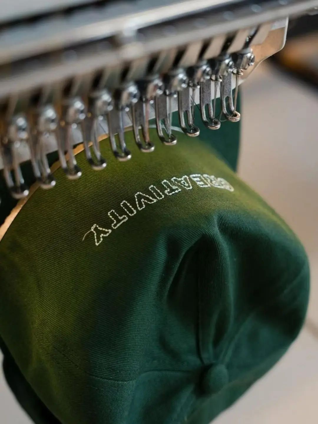 3M绣花喷胶:匠心工艺的完美搭档(图6) 帽子.jpg